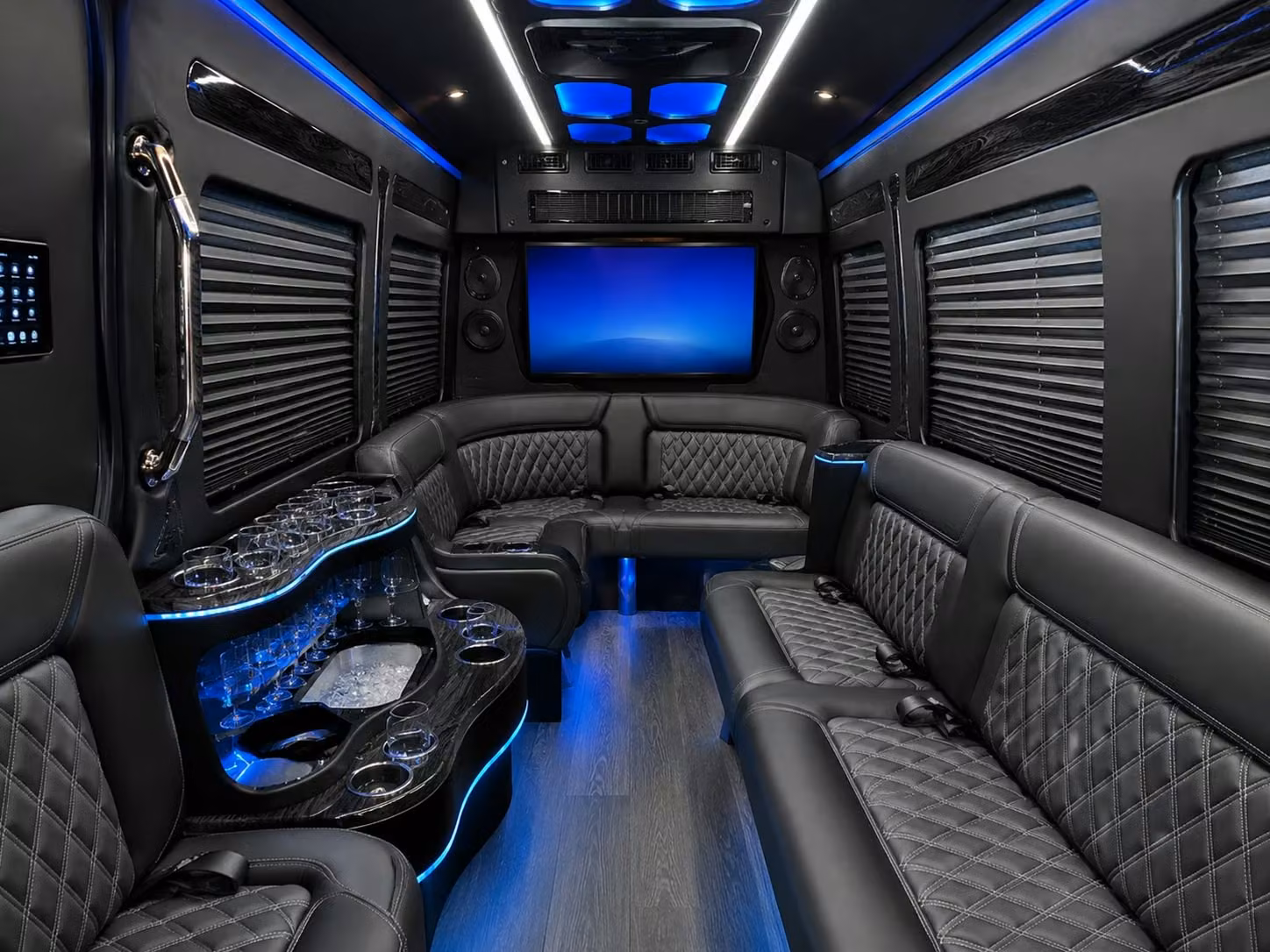airport transfer shuttle services to lubbock preston smith international airport