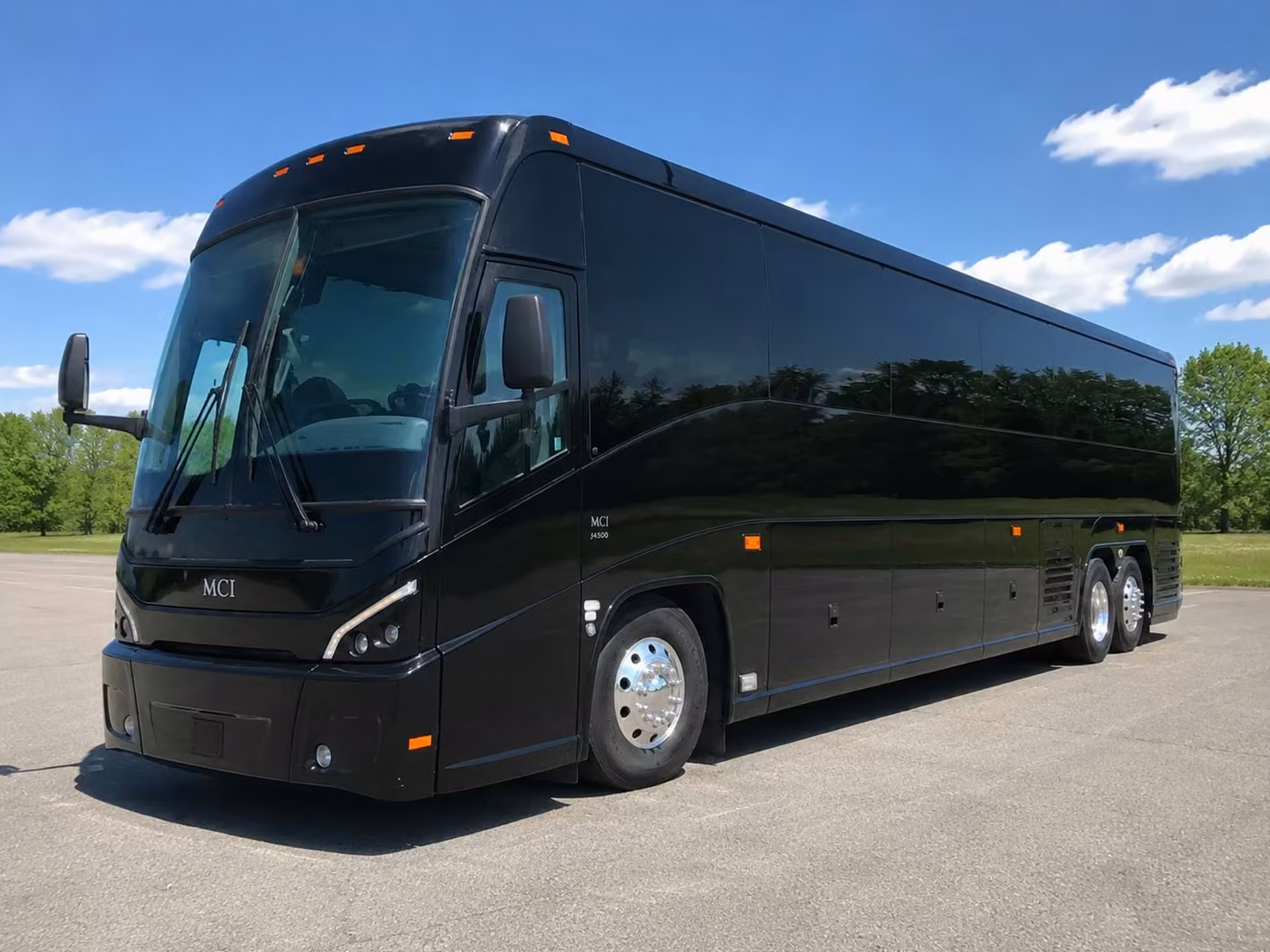 lubbock wedding guest shuttles that keep every guest on schedule